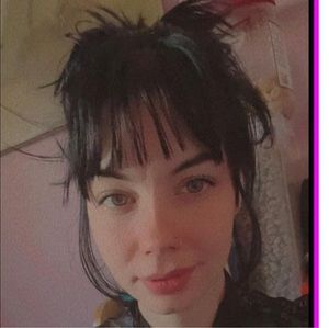 Meet your Posher, Amanda-desiree